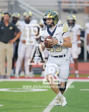 2025_Fball_PearlvsClinton-49