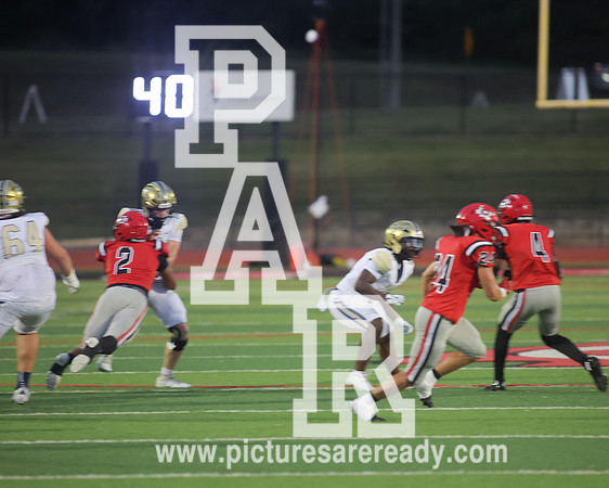 2025_Fball_PearlvsClinton-78