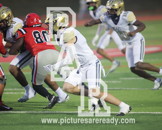 2025_Fball_PearlvsClinton-82