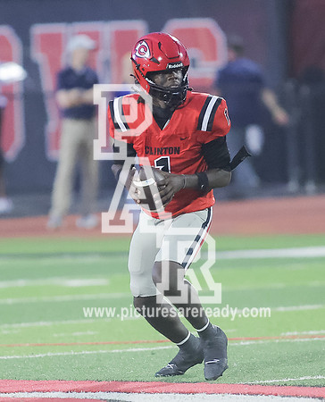 2025_Fball_PearlvsClinton-94