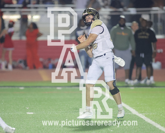 2025_Fball_PearlvsClinton-159