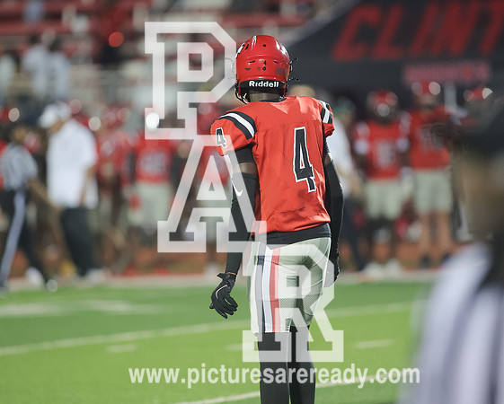 2025_Fball_PearlvsClinton-161