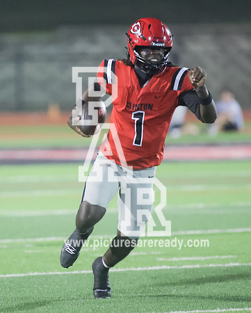 2025_Fball_PearlvsClinton-207