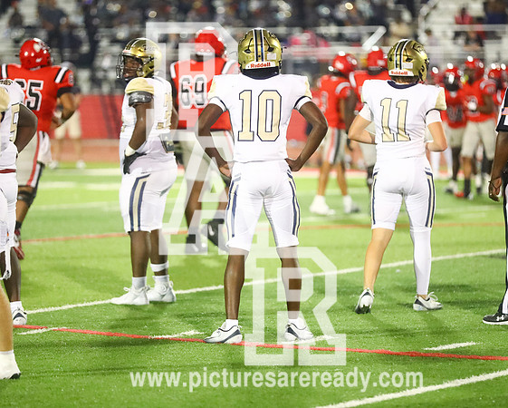 2025_Fball_PearlvsClinton-210