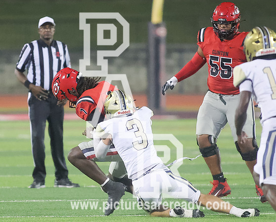 2025_Fball_PearlvsClinton-218