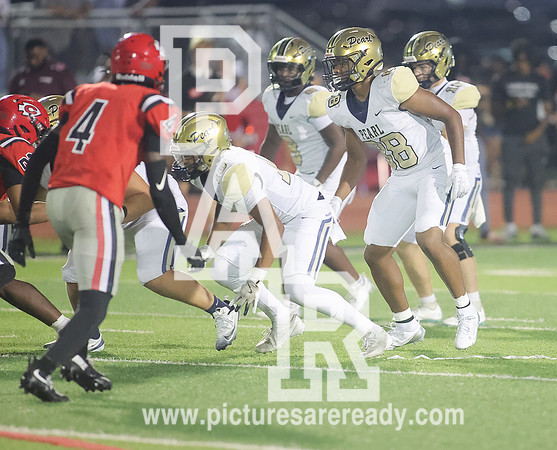 2025_Fball_PearlvsClinton-230