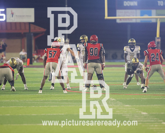 2025_Fball_PearlvsClinton-236