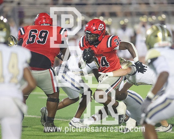 2025_Fball_PearlvsClinton-409