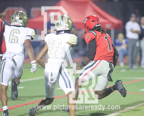 2025_Fball_PearlvsClinton-422