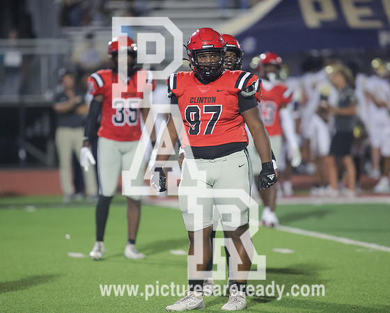 2025_Fball_PearlvsClinton-440