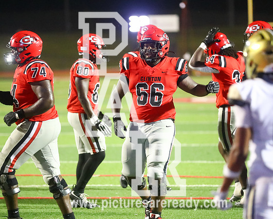 2025_Fball_PearlvsClinton-457