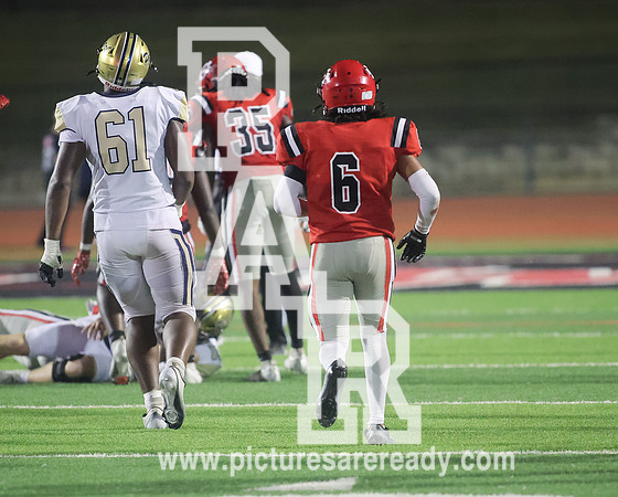 2025_Fball_PearlvsClinton-498