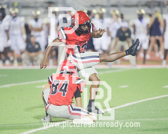 2025_Fball_PearlvsClinton-519