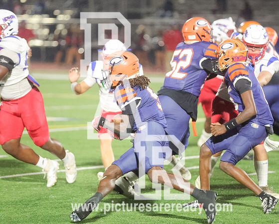 2025_Fball_NeshobaCvsCway-479