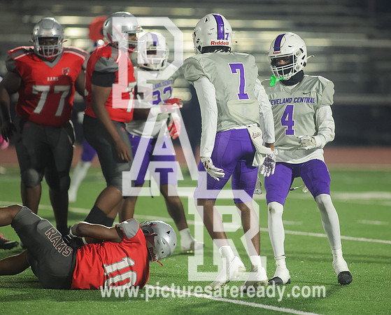2025_Fball_ClevelandCentralvsProvine-114