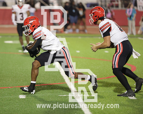 2024_Fball_BrandonvsClinton-398