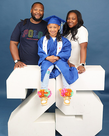 2025_Grad_Raegan-52