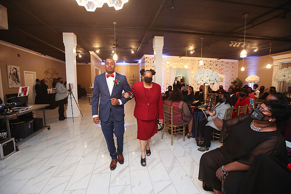 Brooks_Wed-73