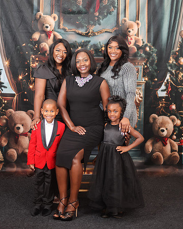 2024_Christmas_Sutton Family-6