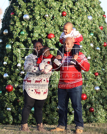 2024_Christmas_Shanita-33