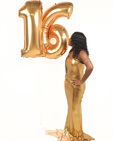 2025_Bday_Zoey_Sweet16th-16