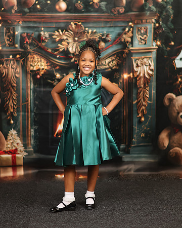 2024_Christmas_Twins-32