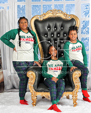 2024_Christmas_Tyerris-4