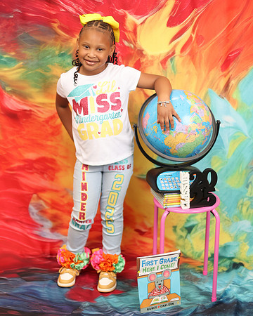 2025_Grad_Raegan-36