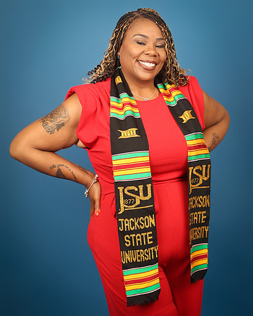 2025_Grad_AnnLewis-8