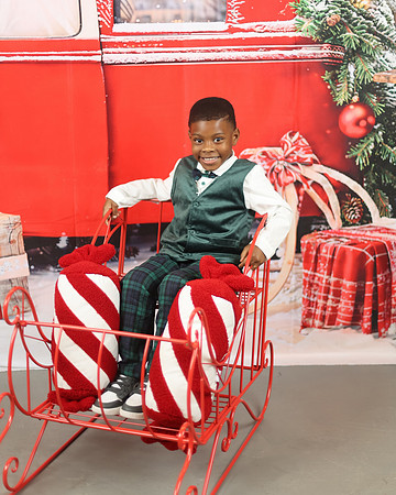 2024_Christmas_Elexis-65