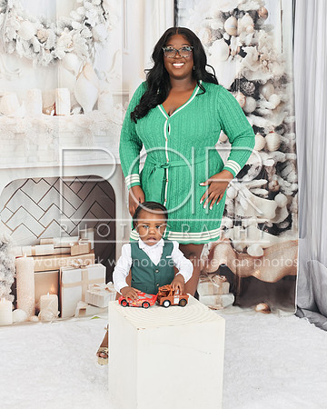 2024_Christmas_Jada Varnell-12