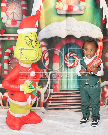2024_Christmas_Jada Varnell-2