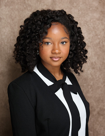 2025_Headshots_Shelby-9
