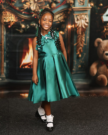 2024_Christmas_Twins-28