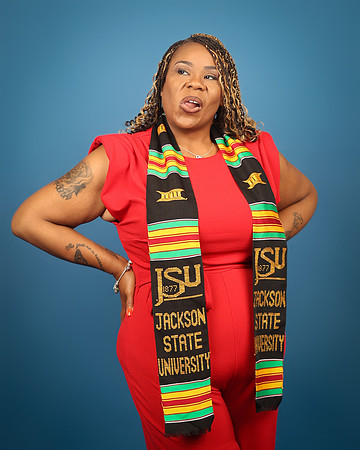 2025_Grad_AnnLewis-9