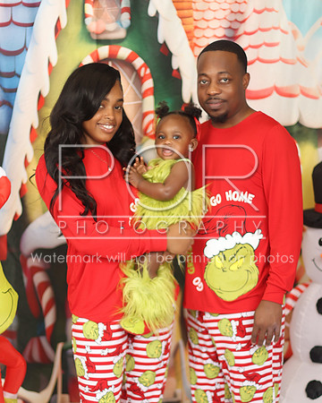 2024_Christmas_Jshun-3