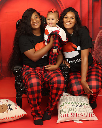 2024_Christmas_RussellFamily-10