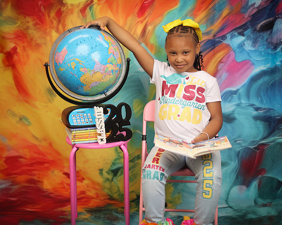 2025_Grad_Raegan-30