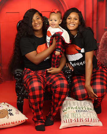 2024_Christmas_RussellFamily-9