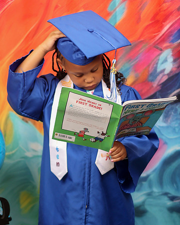 2025_Grad_Raegan-48