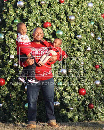 2024_Christmas_Shanita-24