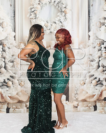 2024_Christmas_Leneisha-16