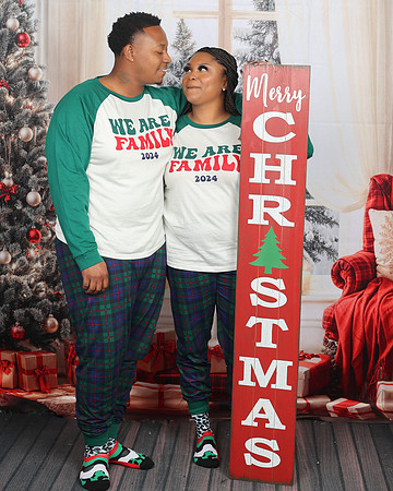 2024_Christmas_Keondra Mack-18