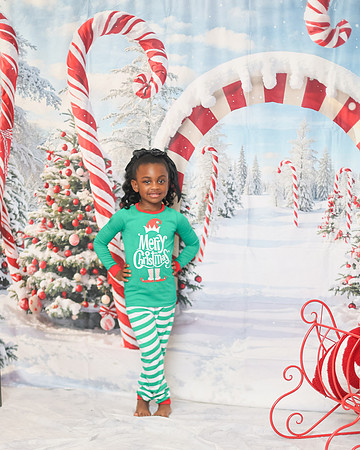 2024_Christmas_Sutton Family-56