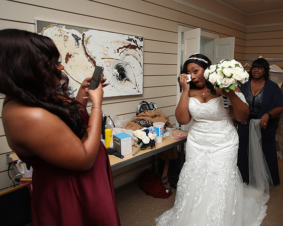 Brooks_Wed-57
