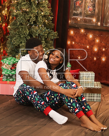 2024_Christmas_Markayla-13