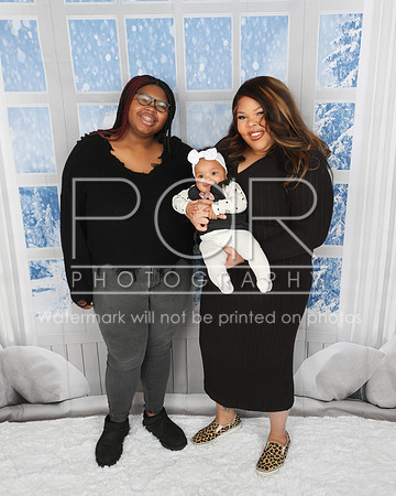 2024_Christmas_Dorothy-38