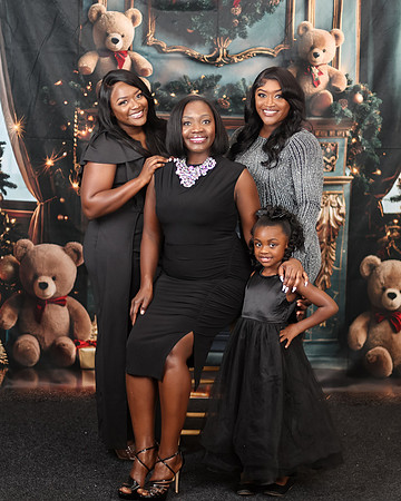 2024_Christmas_Sutton Family-5