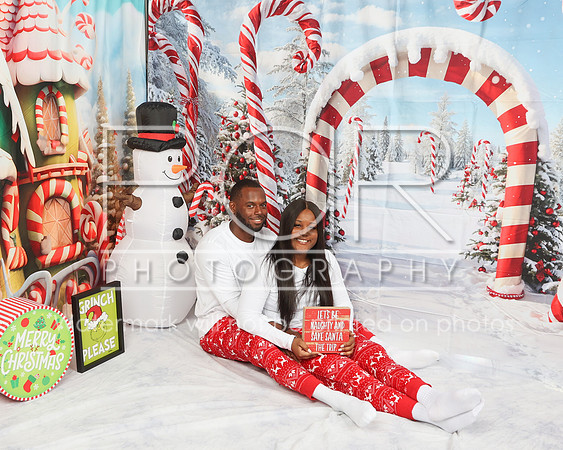 2024_Christmas_Cameron Griffin-3
