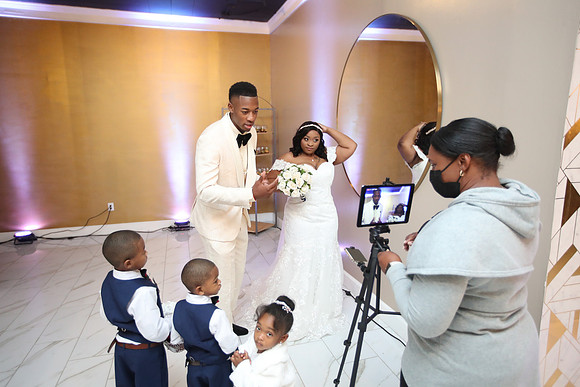 Brooks_Wed-179